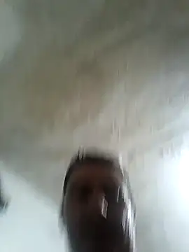 walwan85 online show from 12/19/25, 02:04