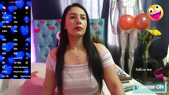 Snapshot of Cristal_cherry chatting on 02/15/25, 01:49 Cristal cherry online show from 02/15/25, 01:49