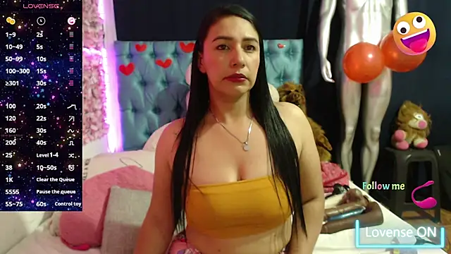 Snapshot of Cristal_cherry chatting on 03/11/25, 02:10 Cristal cherry online show from 03/11/25, 02:10