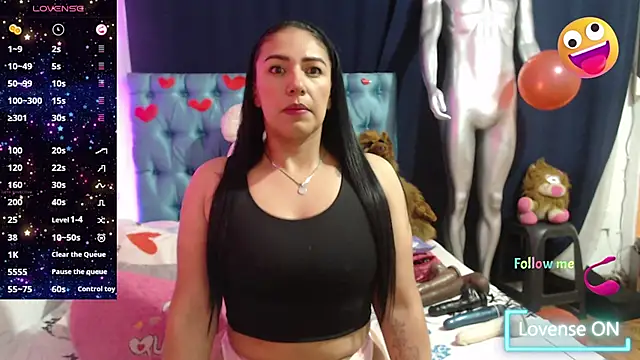 Snapshot of Cristal_cherry chatting on 03/23/25, 02:04 Cristal cherry online show from 03/23/25, 02:04