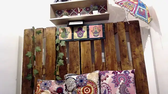 Snapshot of SARA_VAL3NTINA_ chatting on 09/10/25, 11:15 SARA VAL3NTINA  online show from 09/10/25, 11:15