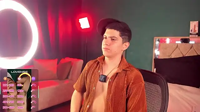 Brat  online show from 09/18/25, 08:23