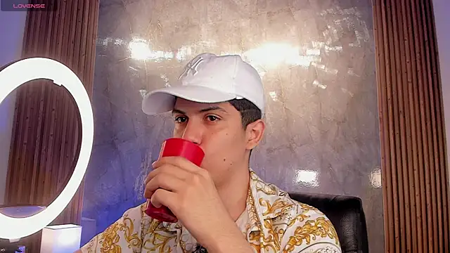 Brat  online show from 11/16/25, 10:02