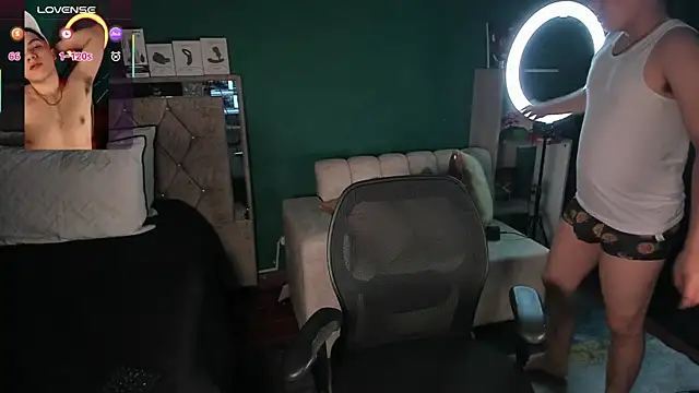 Brat  online show from 10/04/25, 05:25