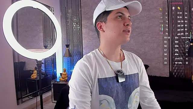 Brat  online show from 11/13/25, 09:19