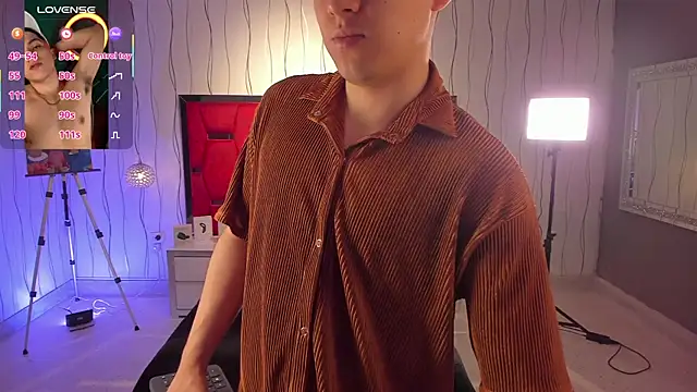 Brat  online show from 12/17/25, 08:03