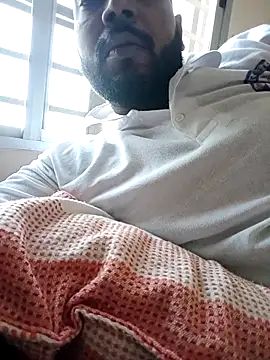 Snapshot of raj_bosexwal chatting on 10/15/25, 02:32 raj bosexwal online show from 10/15/25, 02:32