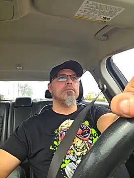 KrazyLegz online show from 03/07/26, 04:45