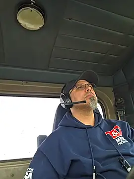 KrazyLegz online show from 03/27/26, 05:36