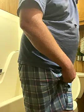 bigJohnson223 online show from 10/25/25, 10:47