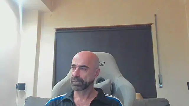 Bicopflirt online show from 11/25/25, 04:29