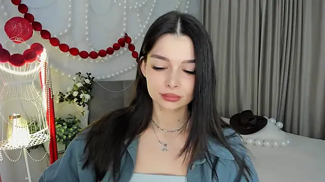 Snapshot of ContinentOfTranquility chatting on 03/20/26, 10:05 ContinentOfTranquility online show from 03/20/26, 10:05