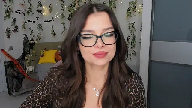 ContinentOfTranquility online show from 10/30/25, 01:04