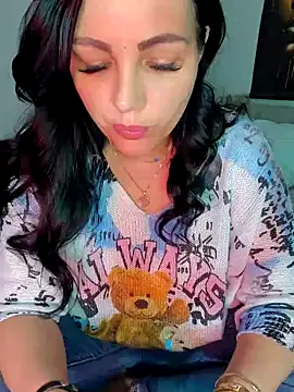 ReiyaRey online show from 02/04/26, 10:49