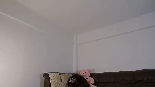 ReiyaRey online show from 10/22/25, 09:24