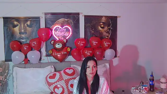 ReiyaRey online show from 02/14/26, 12:00