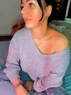 ReiyaRey online show from 02/03/26, 09:53