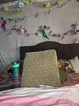 NinaGauther online show from 03/27/26, 03:13