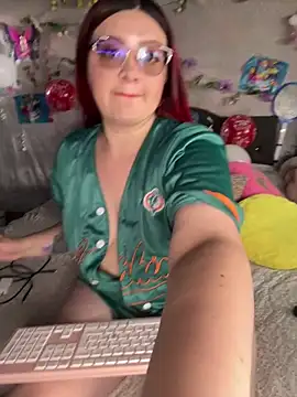 NinaGauther online show from 05/22/26, 02:59