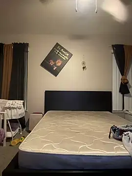 jjdickhit99 online show from 12/19/24, 08:02