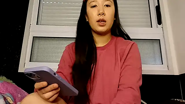 Snapshot of Japabaixinha chatting on 10/10/25, 01:23 Japabaixinha online show from 10/10/25, 01:23