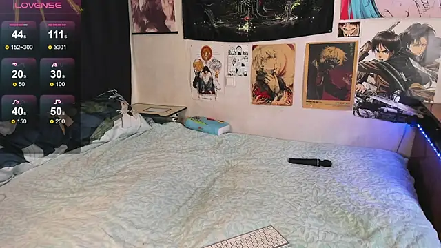 Lori Foxy online show from 10/20/25, 05:02