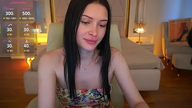 Snapshot of MilaSecrett chatting on 05/15/26, 12:58 MilaSecrett online show from 05/15/26, 12:58