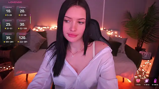 MilaSecrett online show from 03/16/26, 02:43