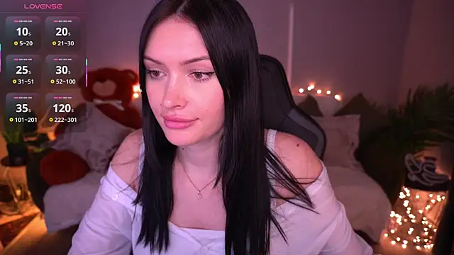 MilaSecrett online show from 02/19/26, 01:52