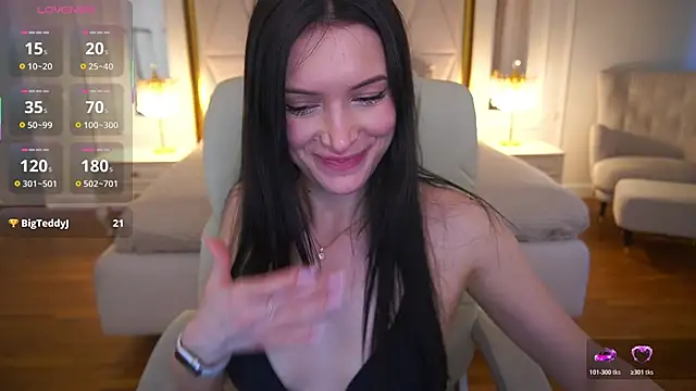 Snapshot of MilaSecrett chatting on 05/04/26, 01:25 MilaSecrett online show from 05/04/26, 01:25