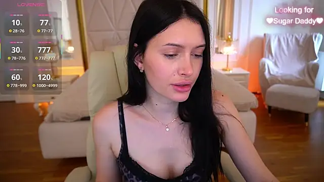 Snapshot of MilaSecrett chatting on 06/15/26, 07:41 MilaSecrett online show from 06/15/26, 07:41