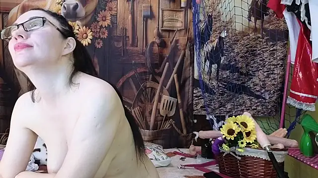 DashaHart online show from 12/13/24, 02:16