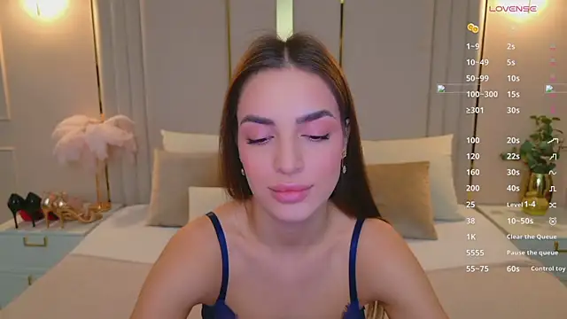 BellaHalles online show from 01/06/26, 06:06