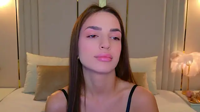 BellaHalles online show from 12/02/25, 05:31