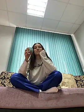 Snapshot of Jinna_milli chatting on 03/02/25, 11:19 Jinna milli online show from 03/02/25, 11:19