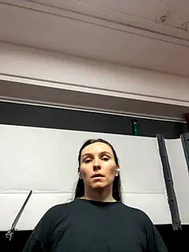 Snapshot of Jinna_milli chatting on 10/21/25, 03:11 Jinna milli online show from 10/21/25, 03:11