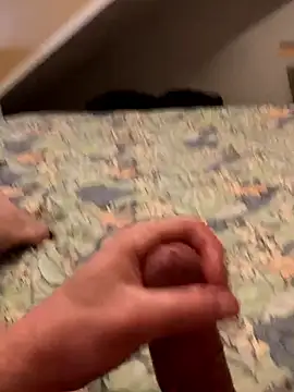 LivingLegend1978 online show from 12/21/25, 08:38