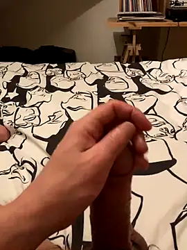 LivingLegend1978 online show from 12/16/25, 08:02