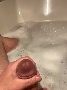 LivingLegend1978 online show from 04/02/26, 06:58