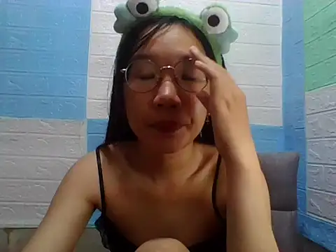 Snapshot of Nanoko chatting on 09/29/25, 11:05 Nanoko online show from 09/29/25, 11:05