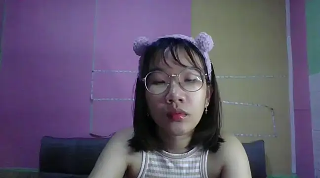 Snapshot of Nanoko chatting on 12/09/24, 09:28 Nanoko online show from 12/09/24, 09:28