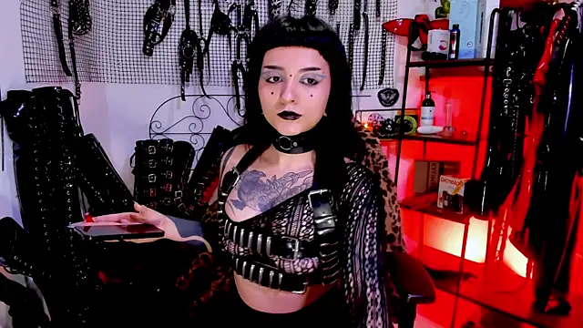 Agatha BDSM online show from 10/01/25, 08:24