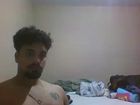 Snapshot of Xcumshot33 chatting on 12/19/24, 03:51 Xcumshot33 online show from 12/19/24, 03:51