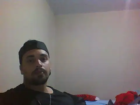 Snapshot of Xcumshot33 chatting on 09/09/25, 02:54 Xcumshot33 online show from 09/09/25, 02:54