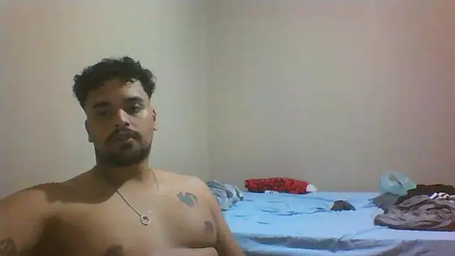 Snapshot of Xcumshot33 chatting on 09/10/25, 02:21 Xcumshot33 online show from 09/10/25, 02:21