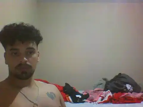 Snapshot of Xcumshot33 chatting on 12/03/24, 03:37 Xcumshot33 online show from 12/03/24, 03:37
