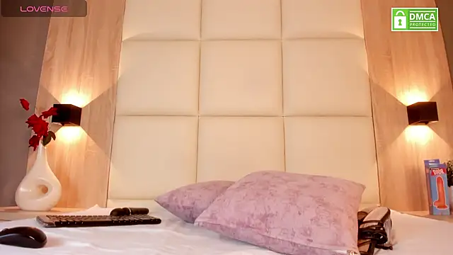 Snapshot of bella1207 chatting on 02/23/26, 07:25 bella1207 online show from 02/23/26, 07:25