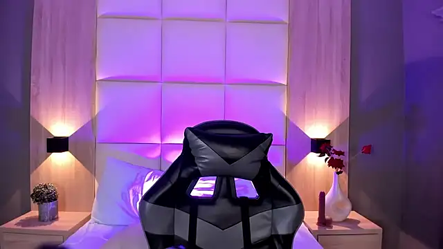 bella1207 online show from 11/03/25, 07:39