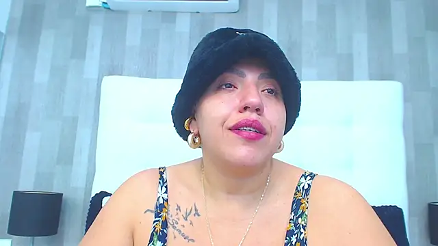 LeahMillerr online show from 02/20/26, 01:02