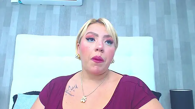 LeahMillerr online show from 04/21/26, 04:46